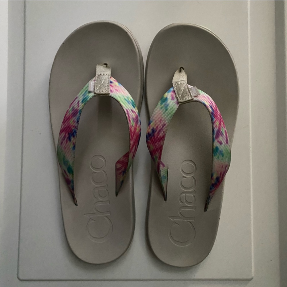 Chaco flip flops